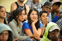 Apresentação de Entre Acasos em Araponga